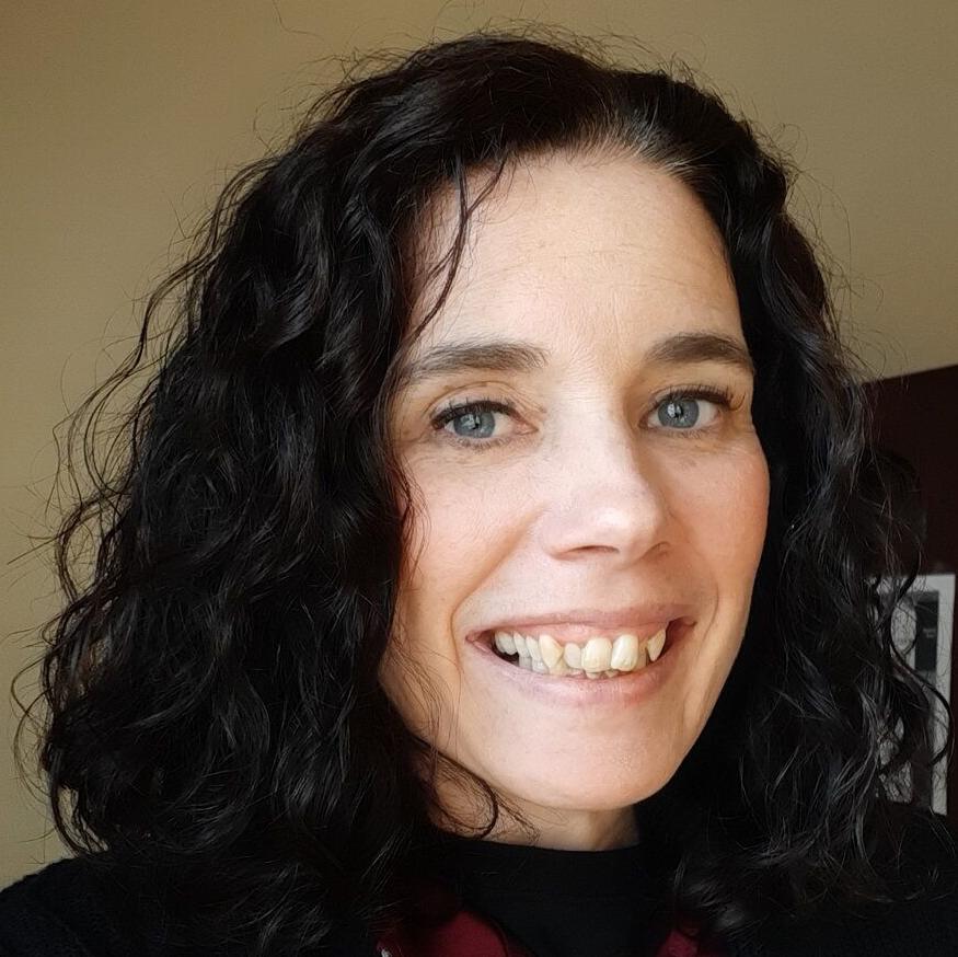 Amanda Hazel small.jpg